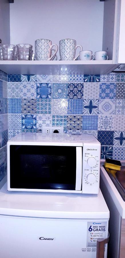 Lamberti Beach Apartment - 150 M From The Sea - Just Renewed - Wifi 사보나 외부 사진