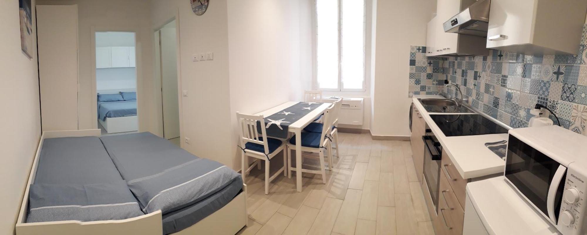 Lamberti Beach Apartment - 150 M From The Sea - Just Renewed - Wifi 사보나 외부 사진