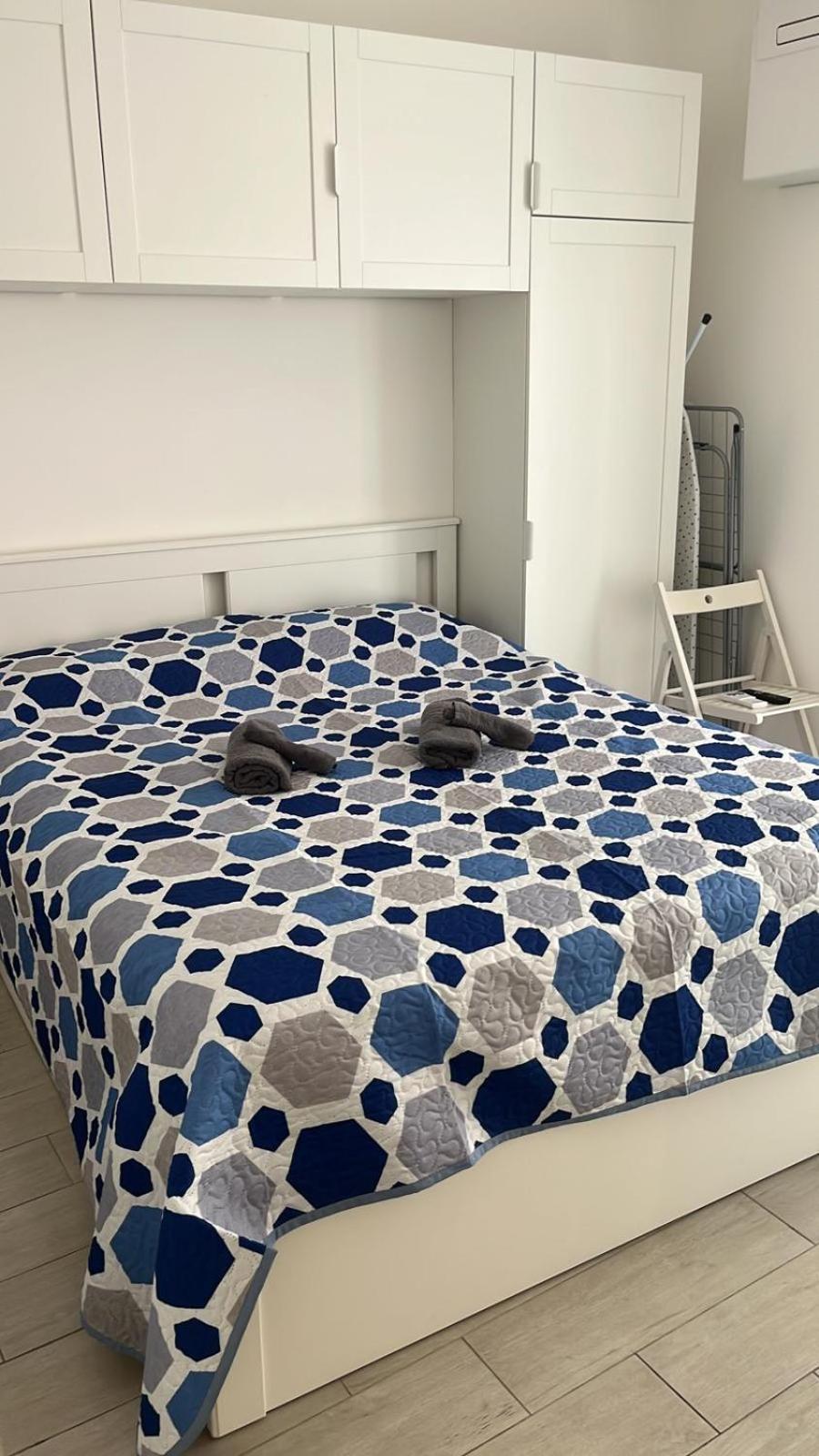 Lamberti Beach Apartment - 150 M From The Sea - Just Renewed - Wifi 사보나 외부 사진